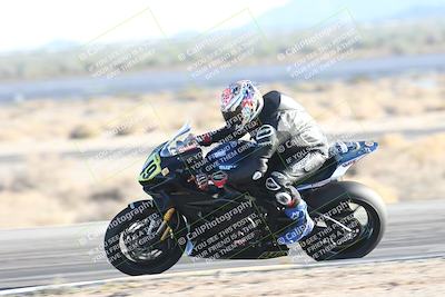 media/Dec-07-2025-CVMA (Sun) [[3e7d2de5dc]]/Race 15-Amateur Formula Open/